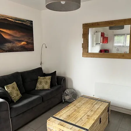 Exceptional T2 Independent, Garden, 400 M * Labenne