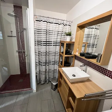 Exceptional T2 Independent, Garden, 400 M Labenne